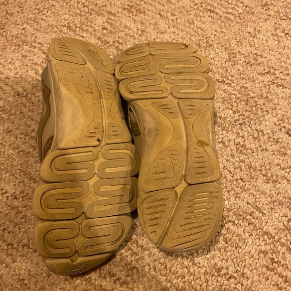 Easy spirit slip on sneaker shoes 8.5 WW - Picture 6 of 6